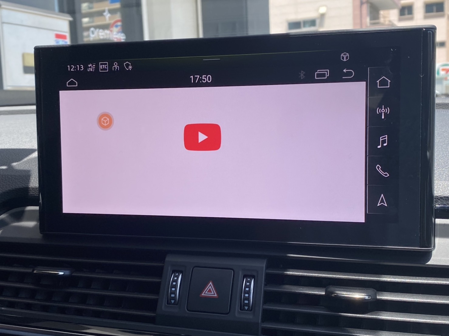 【スマートコネクト2】事例紹介【アウディ】【Q5】 スマートコネクト │ Apple CarPlayでYouTubeが見れる最新デバイス